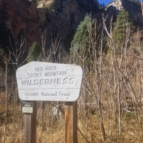 west-fork-hiking-trail-sedona-arizona